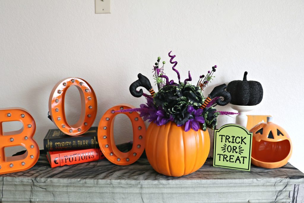 Halloween Mantel