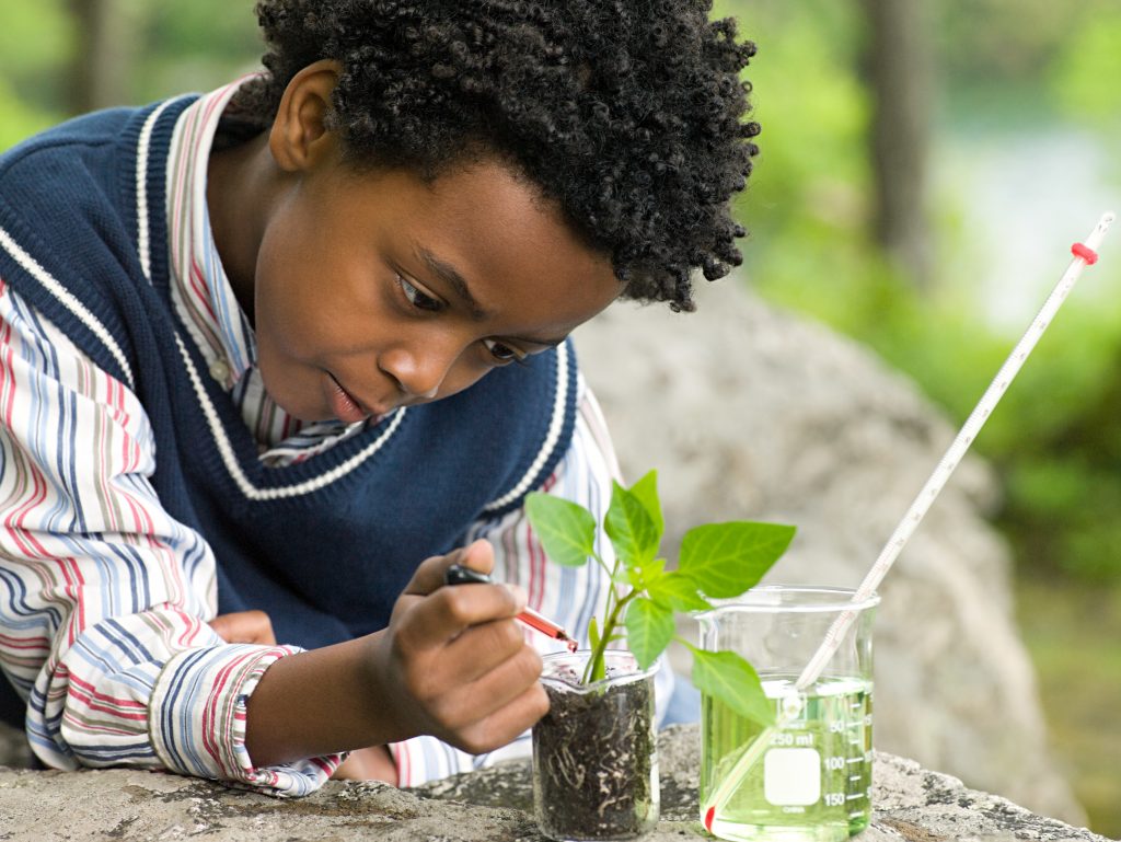 Kids learning science