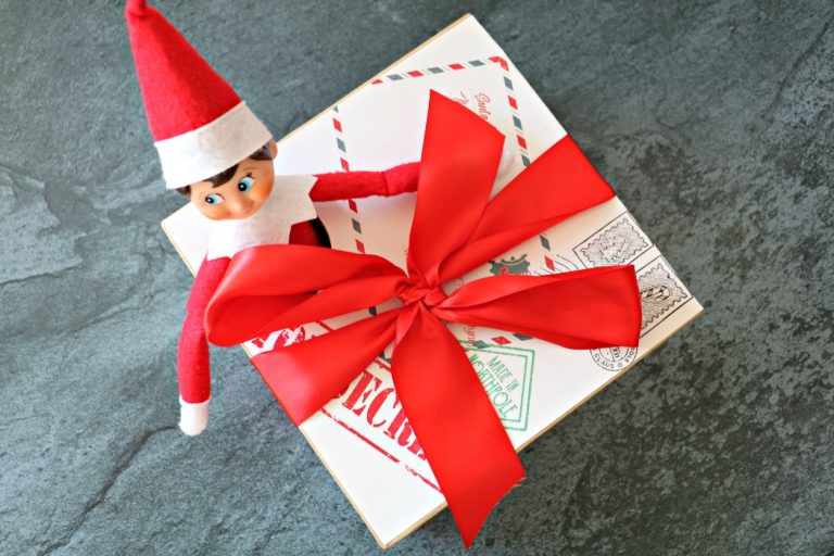 FREE PRINTABLE: Elf on The Shelf Arrival Box & Vintage Christmas ...