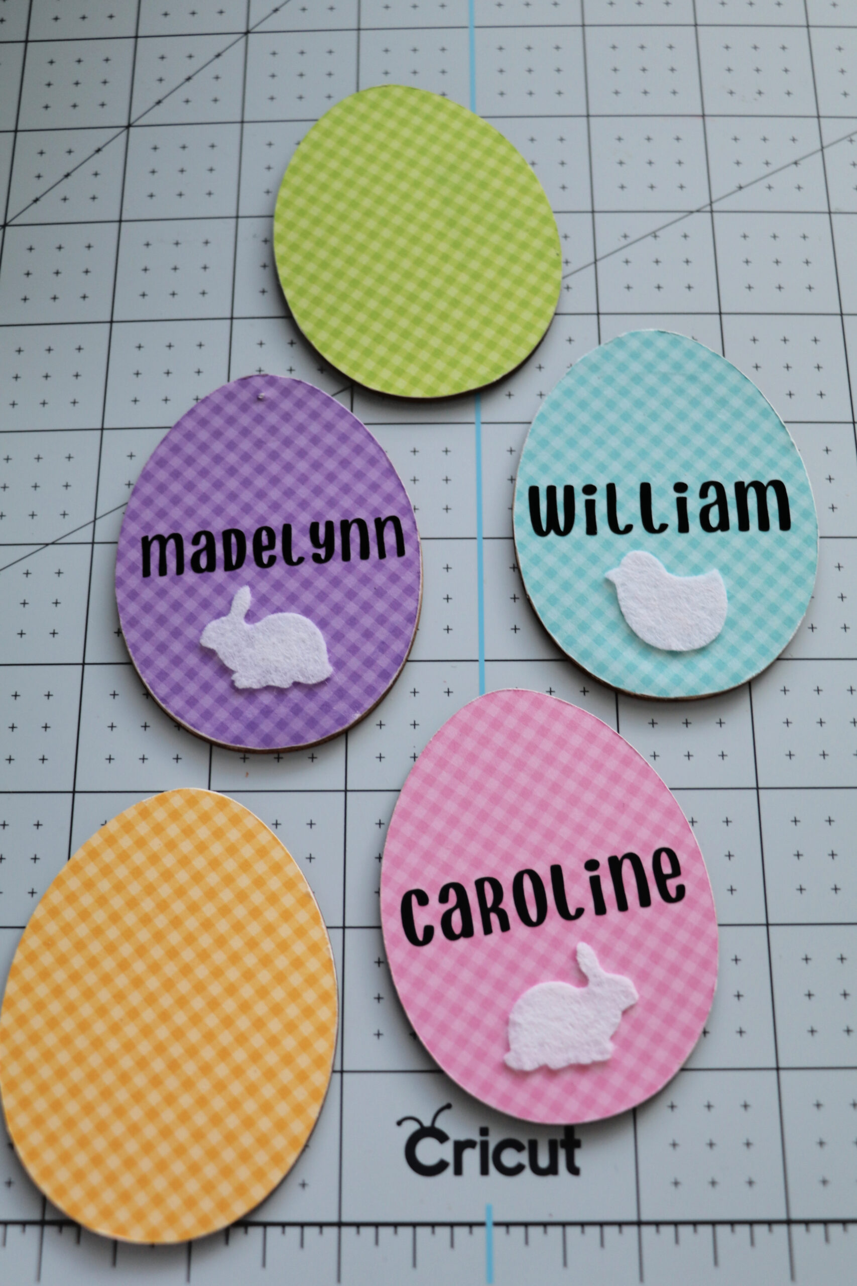 Free printable Easter basket name tags. The template can also be used for  creating items like labels and plac…