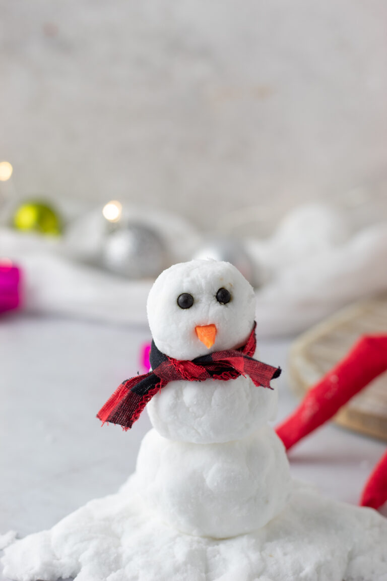 Elf on The Shelf Snow: 2 Ingredient Fake Snow Tutorial » The Denver ...