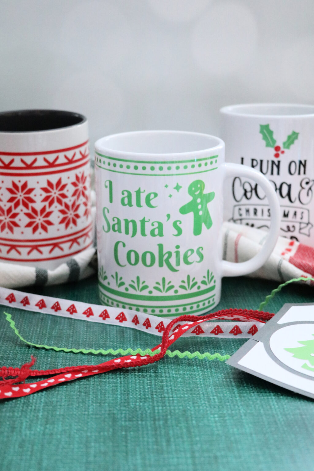 Cricut Christmas Gift Ideas: Cricut Christmas Mugs » The Denver Housewife