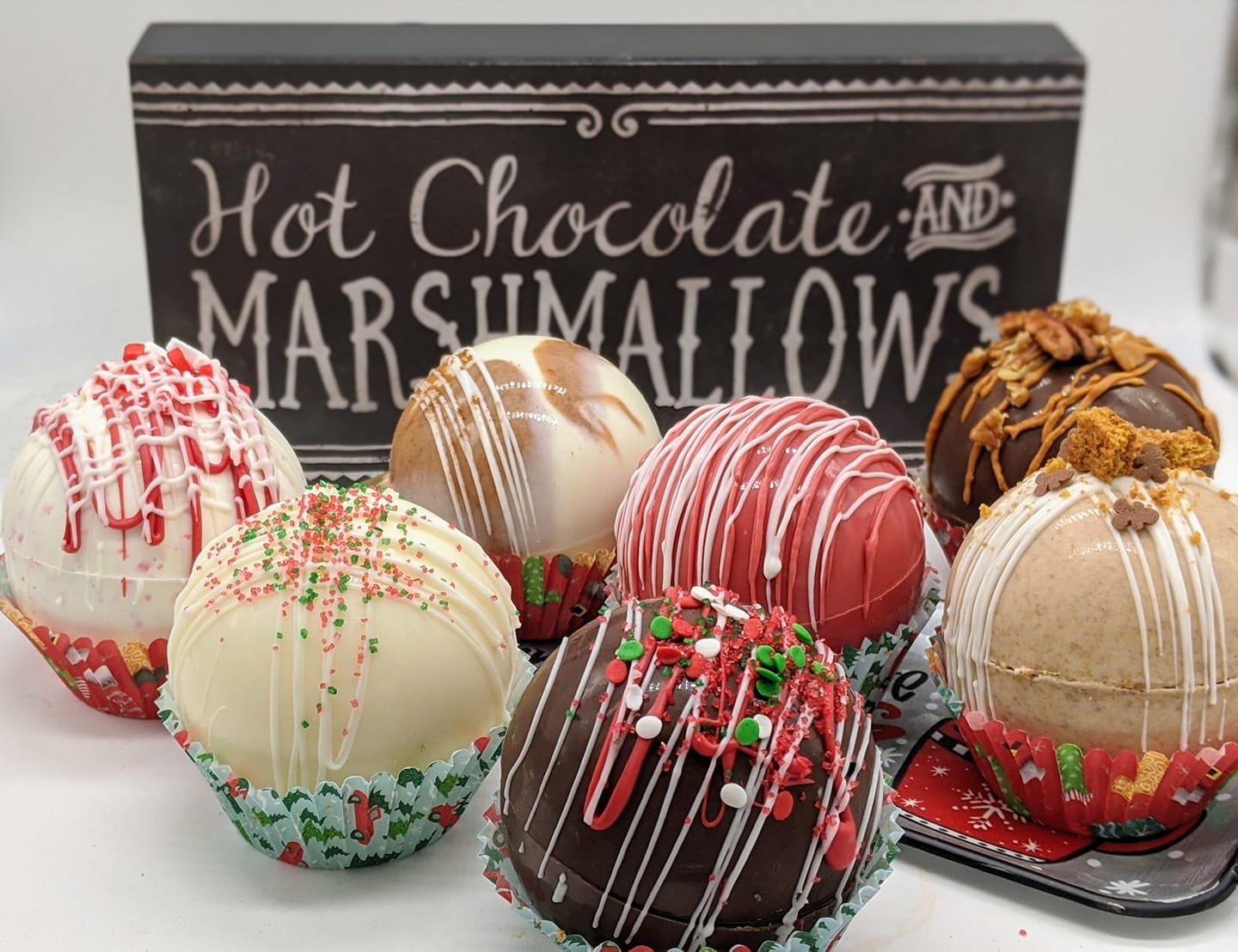 Hot Cocoa Chocolate Bomb Flavors To Make 